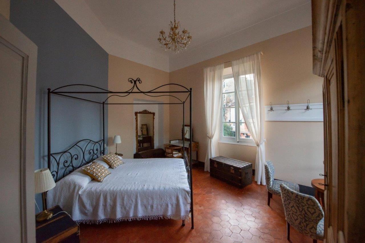 Bed and Breakfast Bb Palazzo Doria Dolcedo Exterior foto