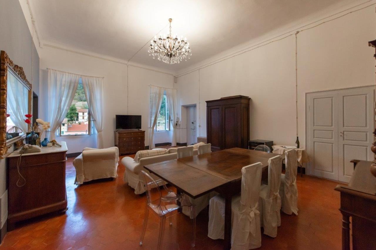 Bed and Breakfast Bb Palazzo Doria Dolcedo Exterior foto